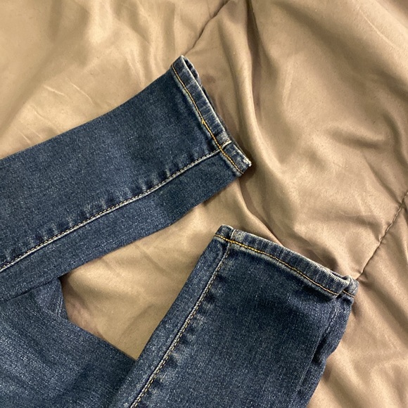 AG jeans - Picture 6 of 12